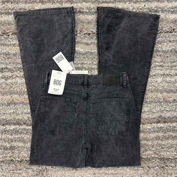 BDG Low Rise Flare Leg Corduroy Jeans Sz 28Wx32L NWT | Urban Outfitters Jeans - - Picture 8 of 13